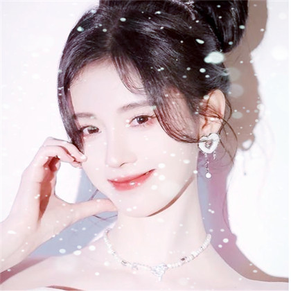 冬天飞雪特效女生唯美头像