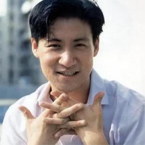 满满回忆的经典复古怀旧头像男生图片