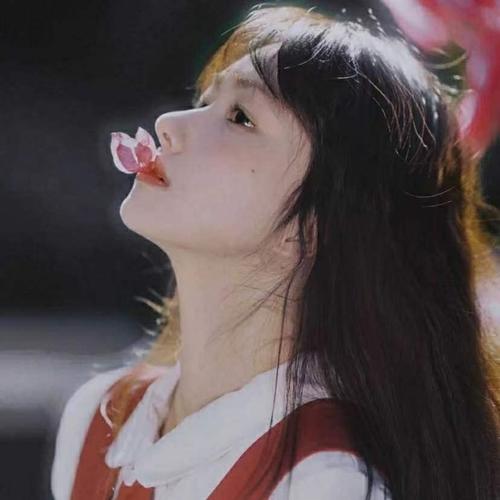 经典怀旧青春女生头像图片