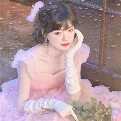 水珠特效唯美高清女生头像
