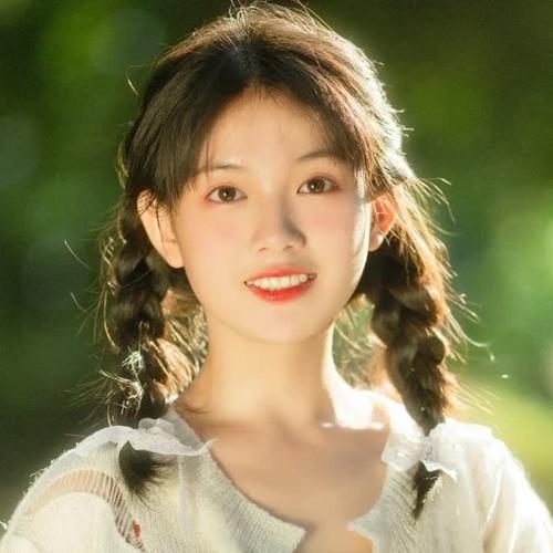 头像女生简单气质温柔