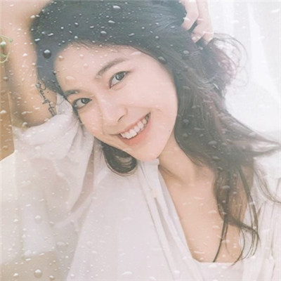 水珠特效唯美高清女生头像