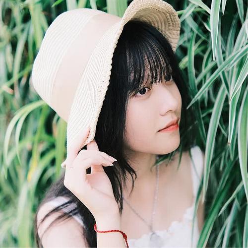 女生旅行旅游唯美高清头像 
