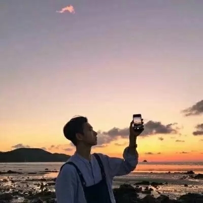 情侣头像真人一人一半