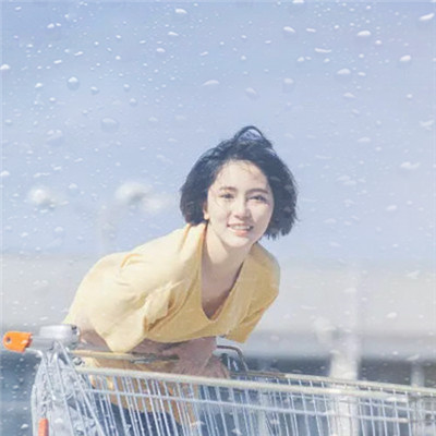 水珠特效唯美高清女生头像