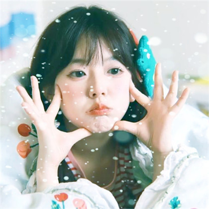 冬天飞雪特效女生唯美头像