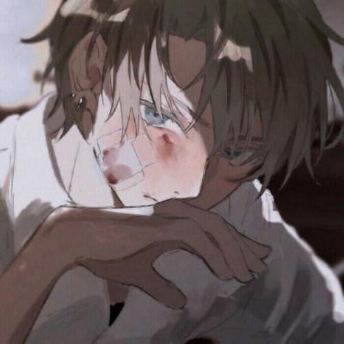 孤独感拉满的头像男