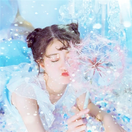 冬天飞雪特效女生唯美头像