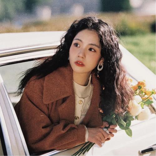 怀旧头像女