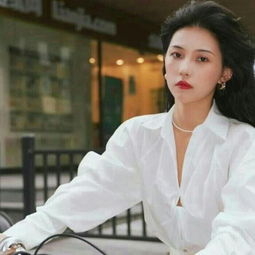 怀旧头像女