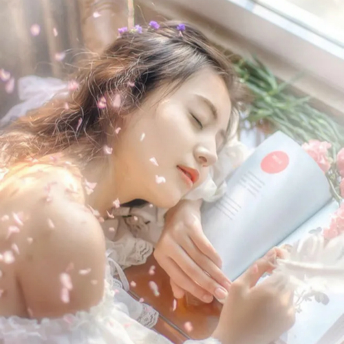 超困少女心唯美女生头像