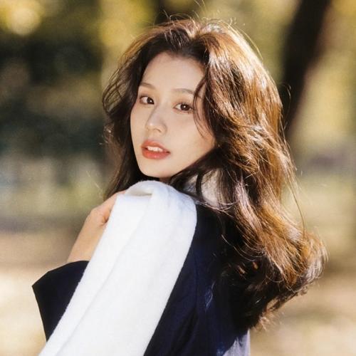 女生头像ins高级质感