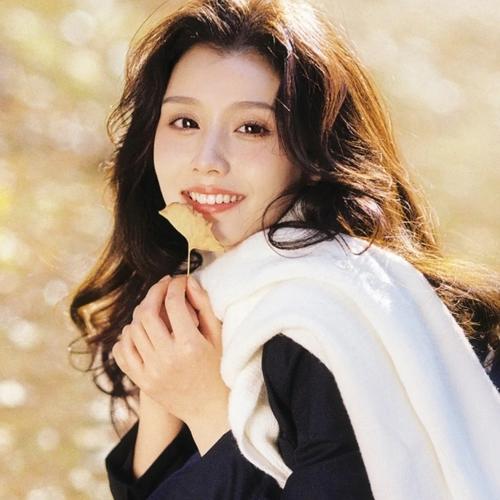 女生头像ins高级质感