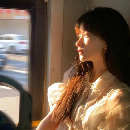 女生寂寞孤独伤感高清头像