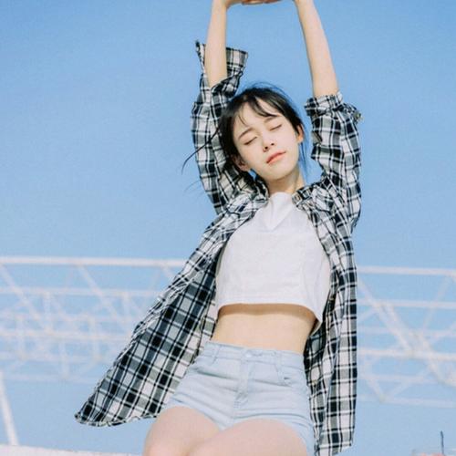 头像女生简单气质温柔
