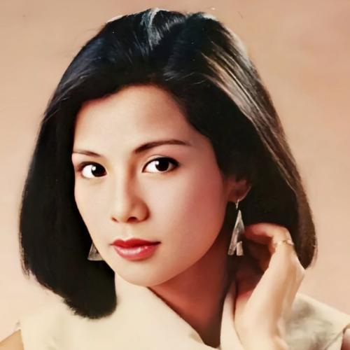 经典怀旧青春女生头像图片