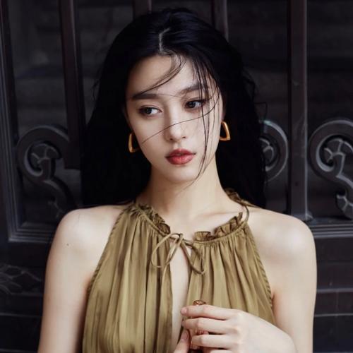 经典怀旧青春女生头像图片