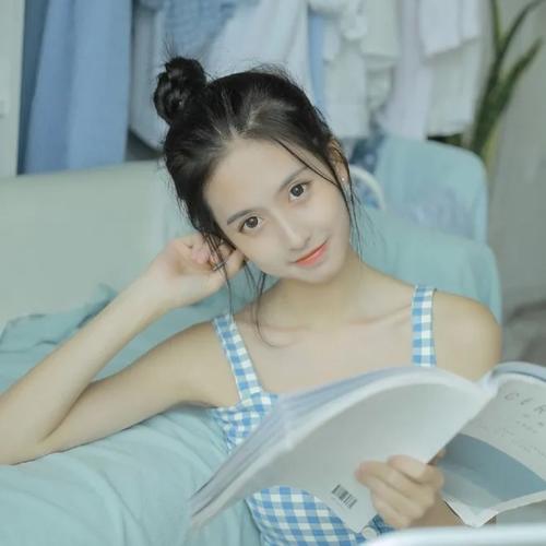 头像女生简单气质温柔