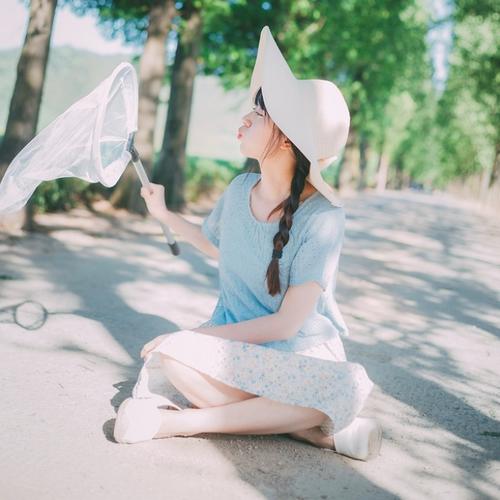 唯美一个人旅行高清微信头像