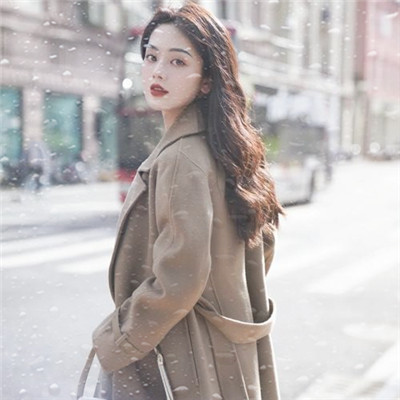 水珠特效唯美高清女生头像