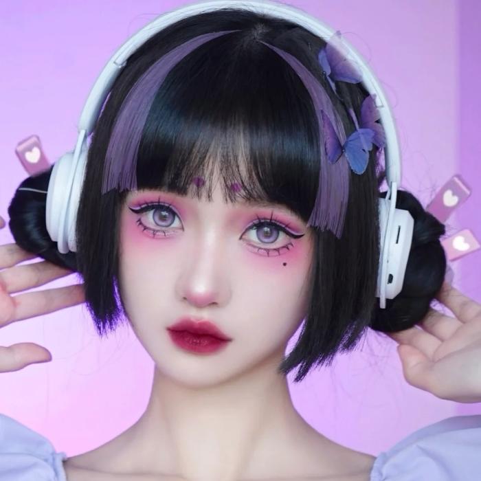 化了妆的电竞女生头像图片