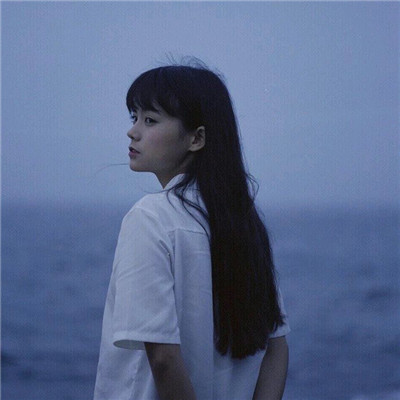 高级又沙雕的头像2025