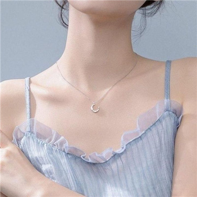 高级又沙雕的头像2025