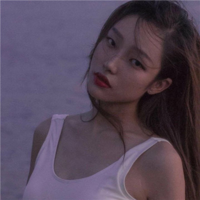 高级又沙雕的头像2025