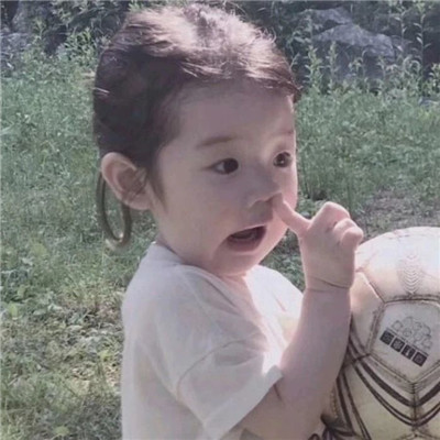 高级又沙雕的头像2025