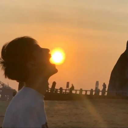 情侣头像2025最新版一男一女甜蜜幸福高清图片