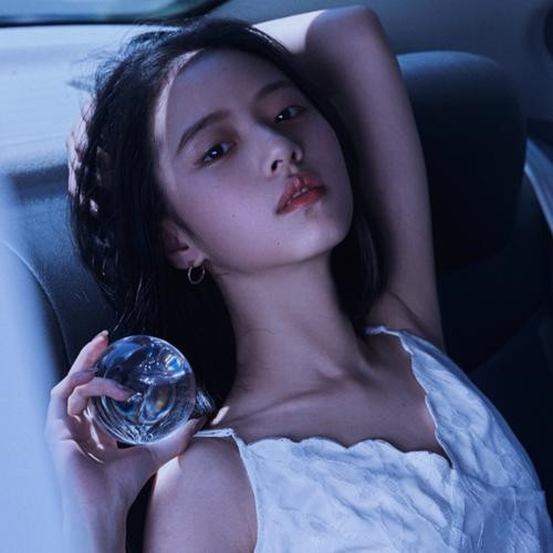 伤感好看让人一看就心疼的图片头像