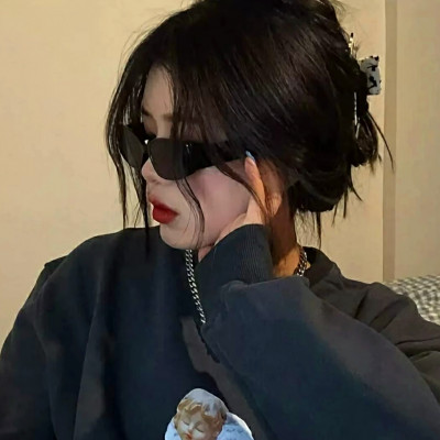头像女霸气冷酷无情