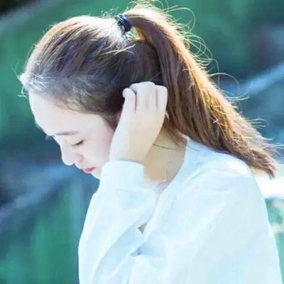 头像女生简单气质森系清新文艺高清图片