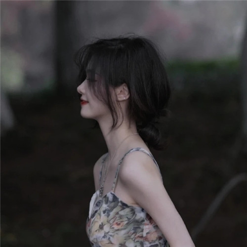 女生头像ins高级质感小众不易撞的图片