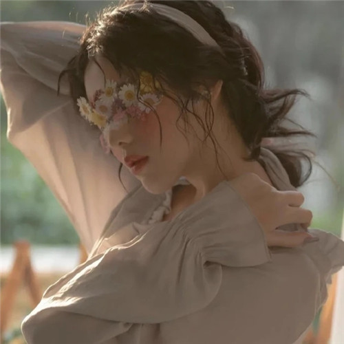 女生头像ins高级质感小众不易撞的图片