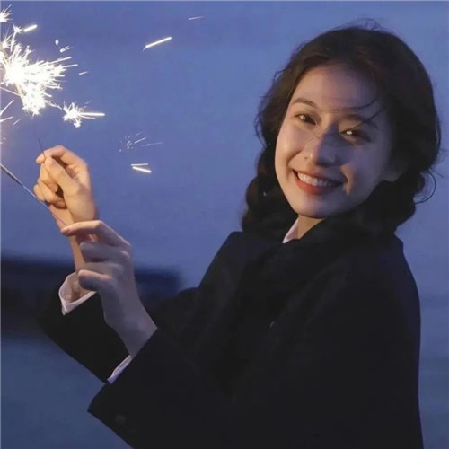女生头像ins高级质感小众不易撞的图片