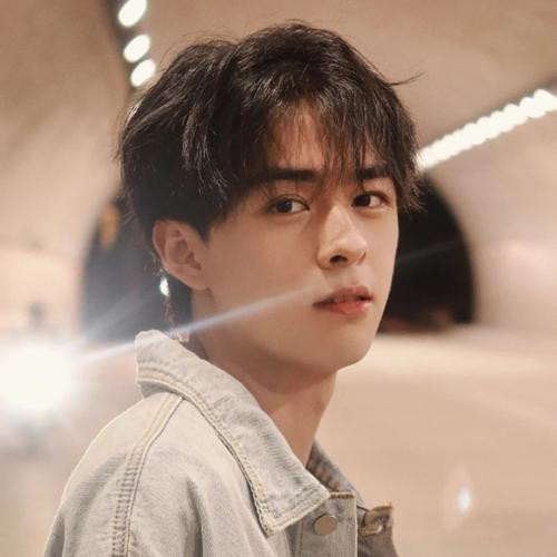 独一无二与众不同头像男生好看高清图片