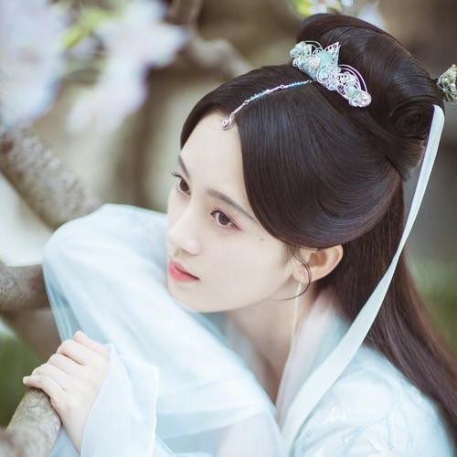 微信图片2025最新头像女生安静治愈图片