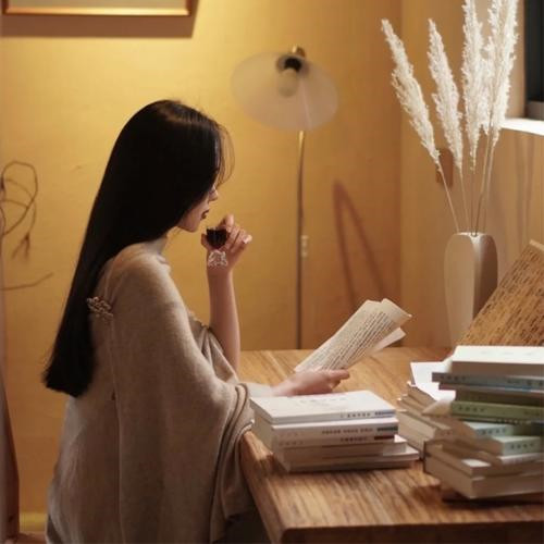 微信图片2025最新头像女生安静治愈图片