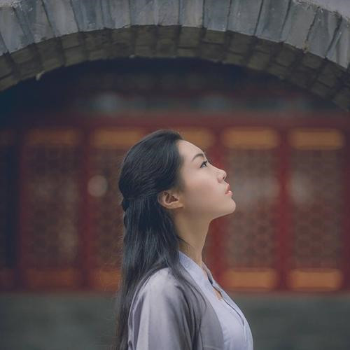微信女生高清头像图片2025最火爆好看