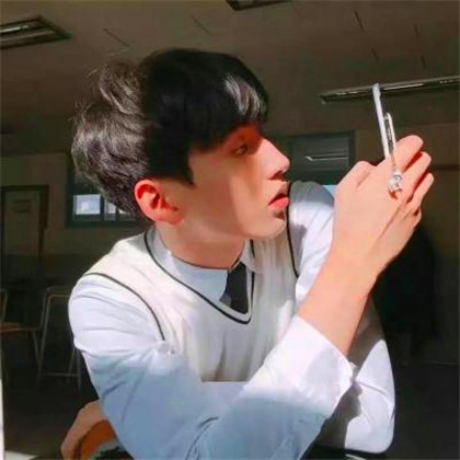 男生头像ins高级质感优质稀有图片