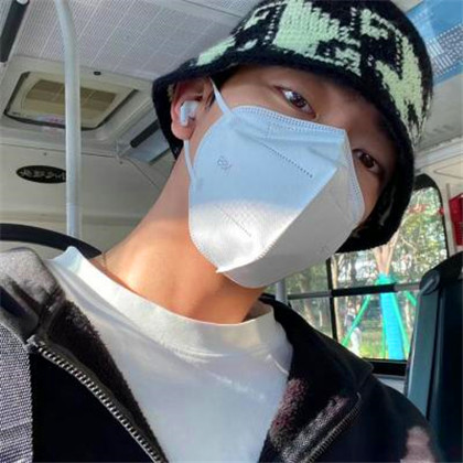 男生头像ins高级质感优质稀有图片