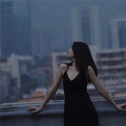 独一无二唯美的女生图片头像高清好看