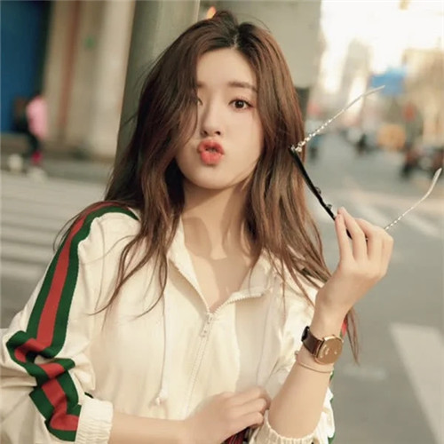 独一无二唯美的女生图片头像高清好看