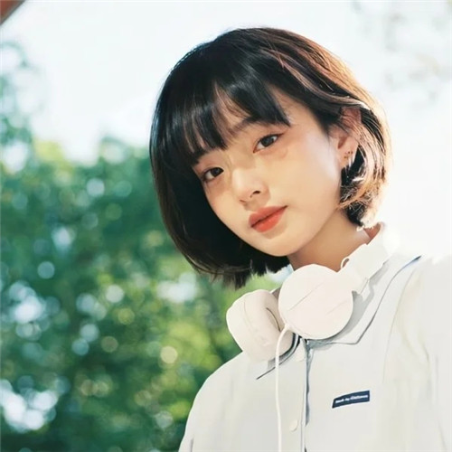 独一无二唯美的女生图片头像高清好看