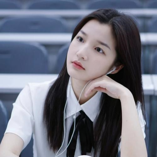 独一无二唯美的女生图片头像高清好看