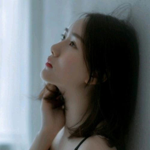 想一个人的头像女