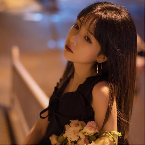 想一个人的头像女