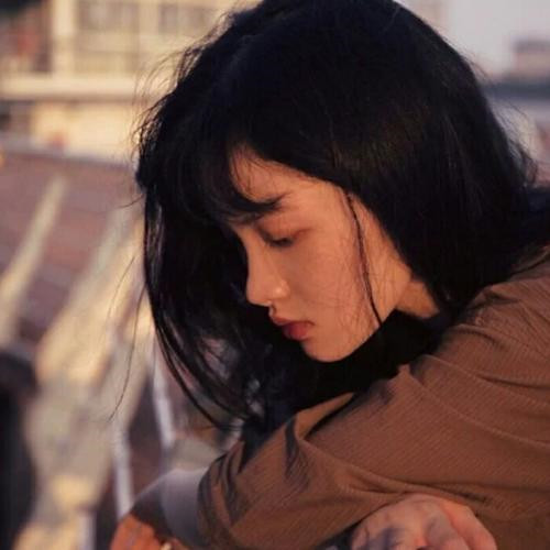 想一个人的头像女