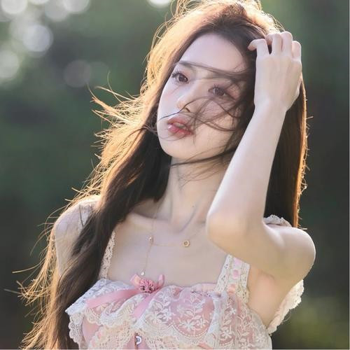 想一个人的头像女